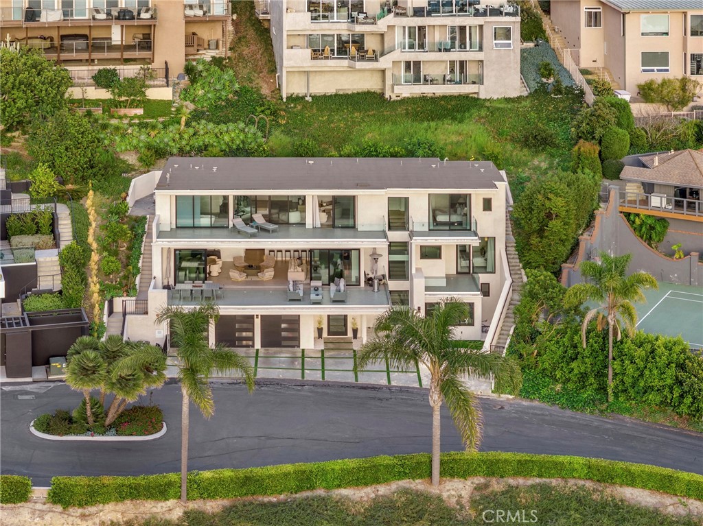 654 Canyon View