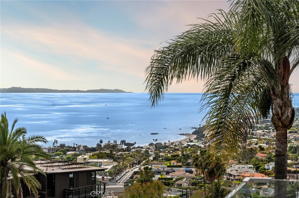 654 Canyon View