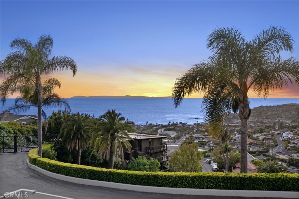 654 Canyon View