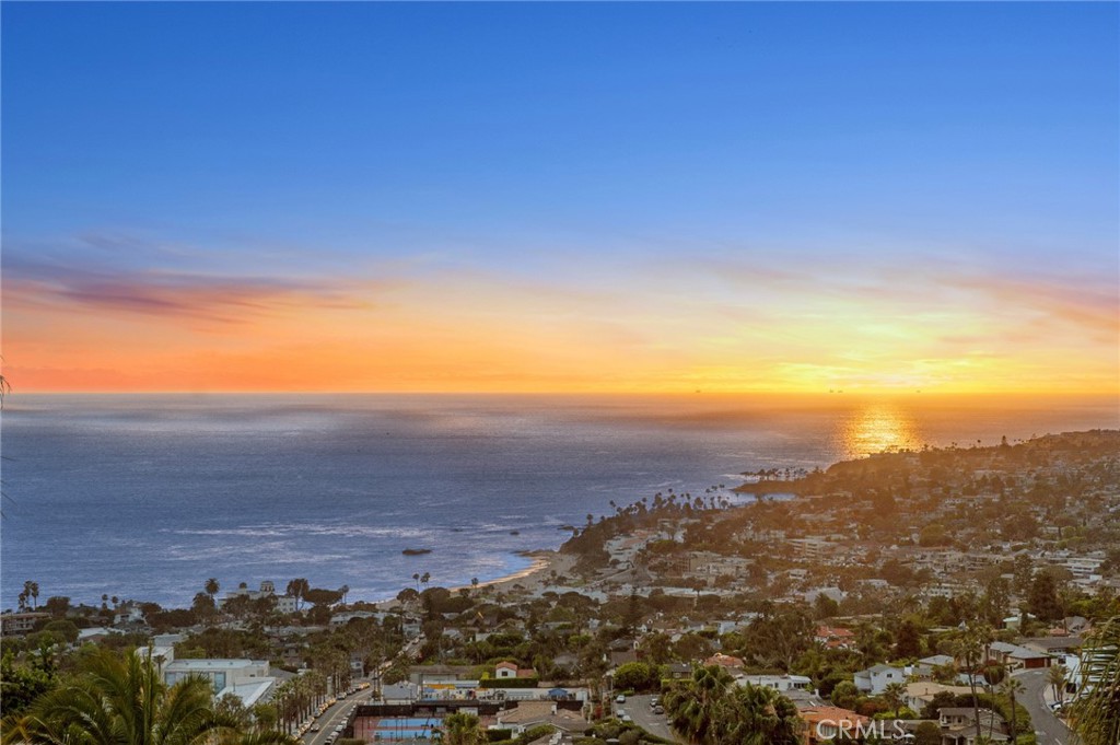 654 Canyon View