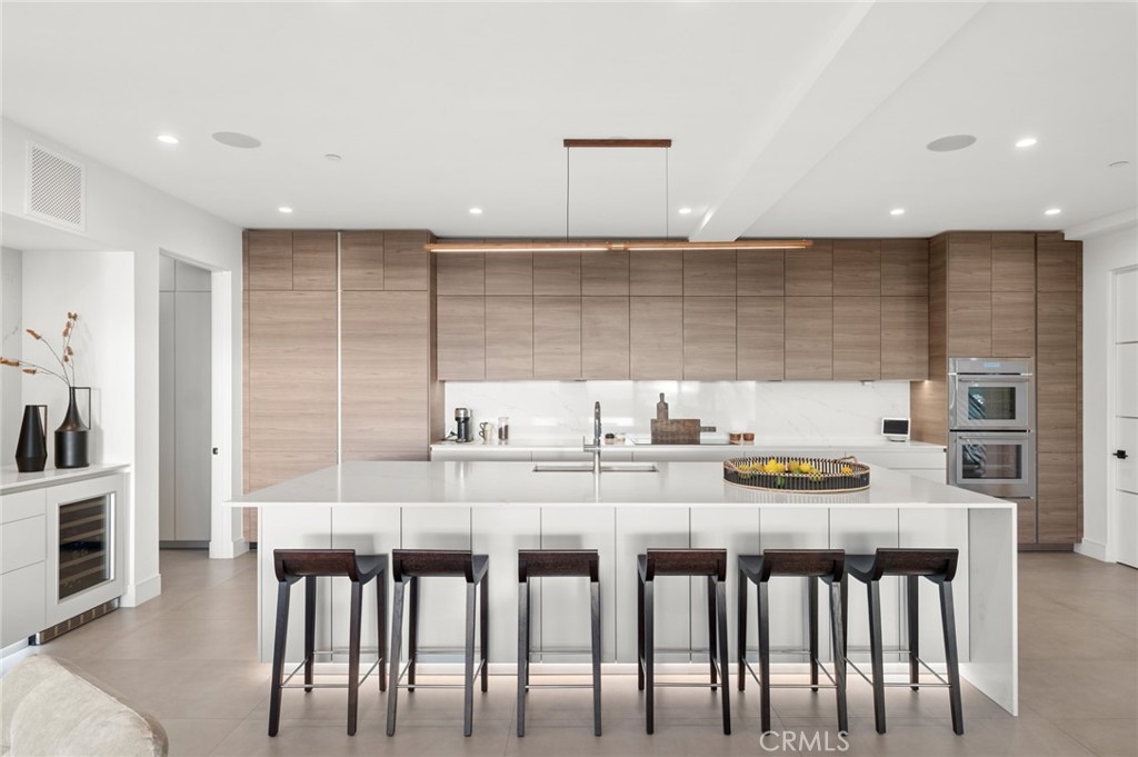 654 Canyon View