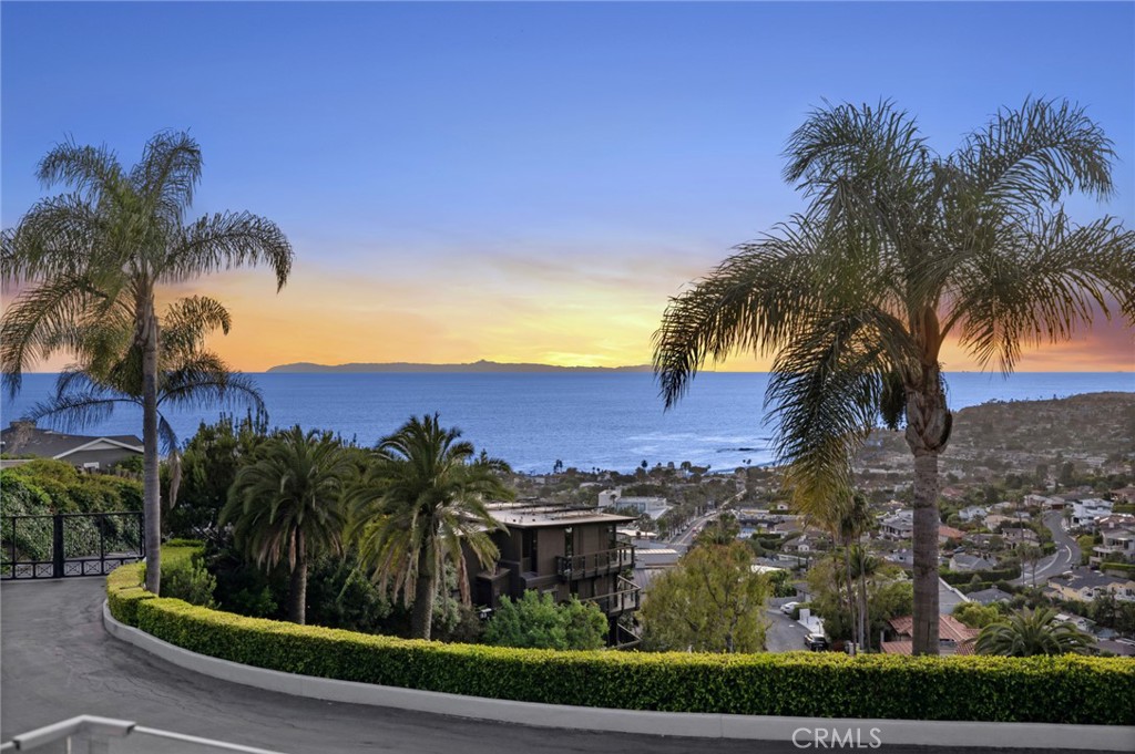 654 Canyon View