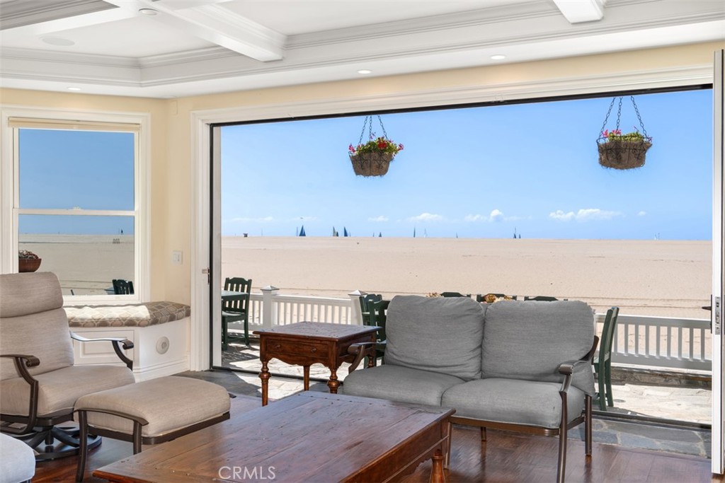 522 W Oceanfront