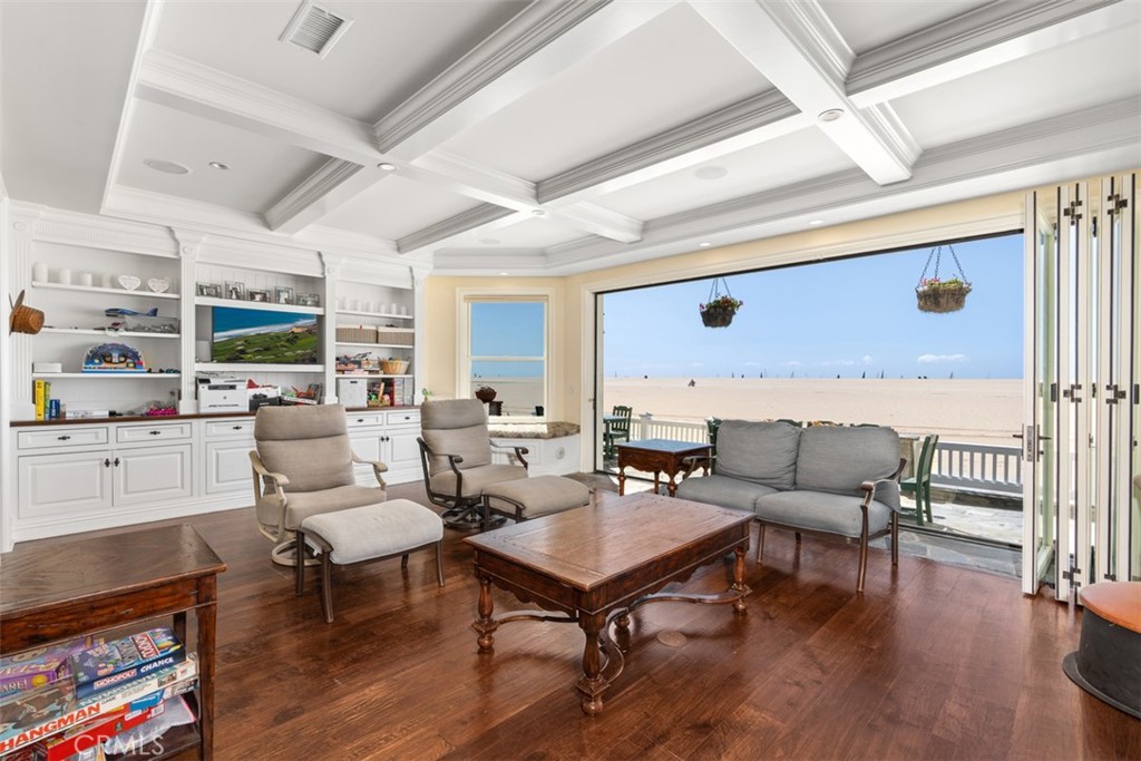522 W Oceanfront