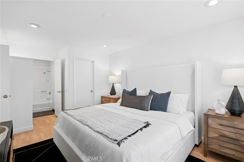127 Huntington