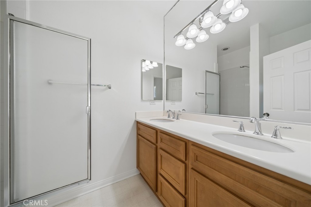 215 Dewdrop