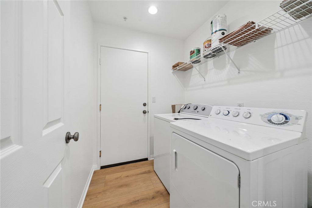215 Dewdrop