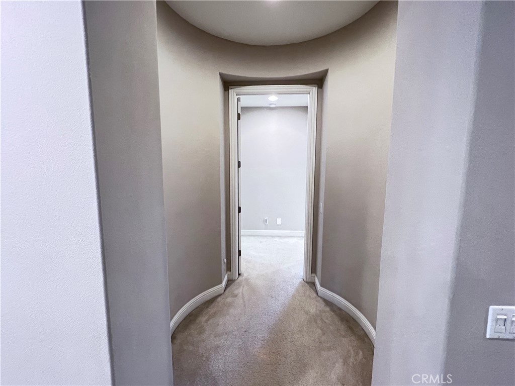 111 Gardenview