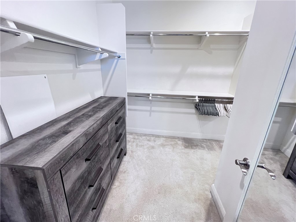 111 Gardenview