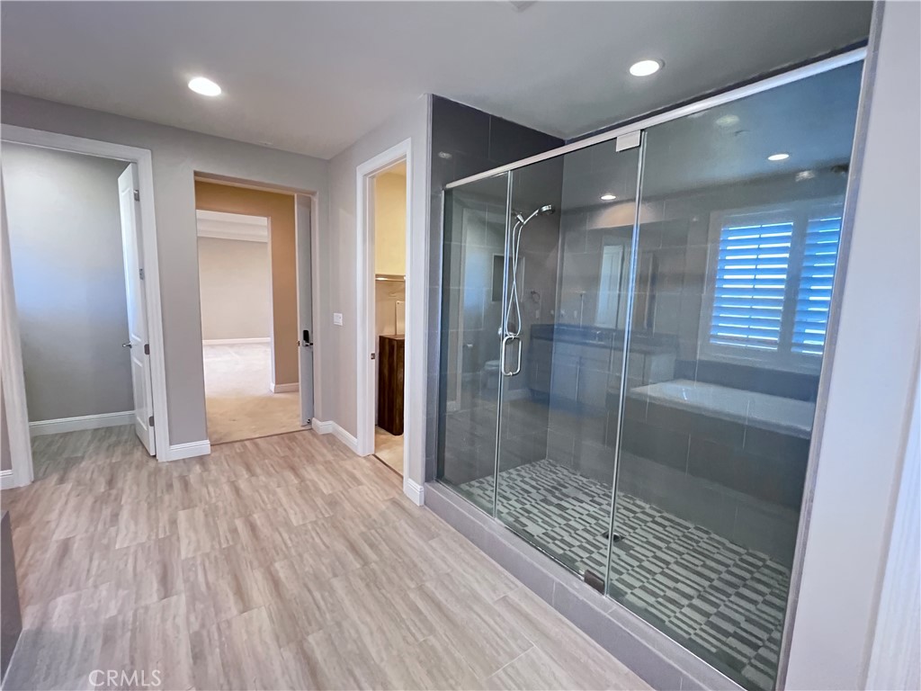 111 Gardenview