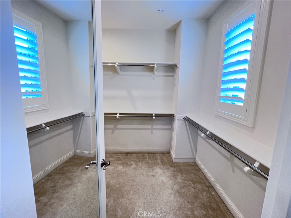 111 Gardenview