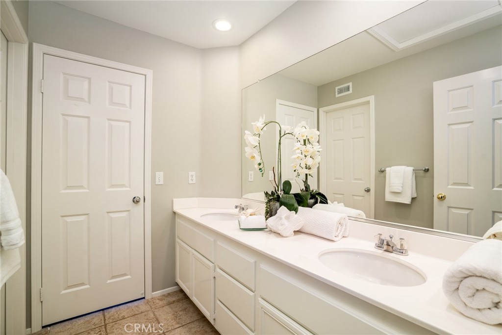 5761 John Bixby Lane
