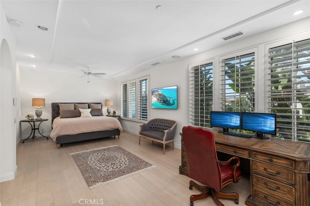 150 Sidney Bay Drive