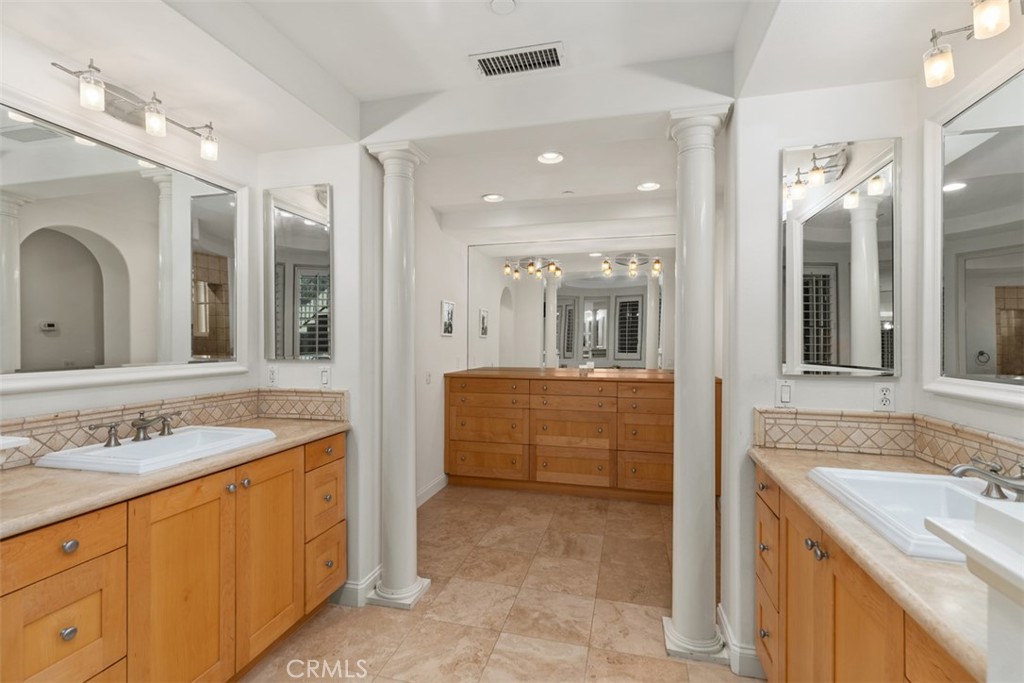 150 Sidney Bay Drive