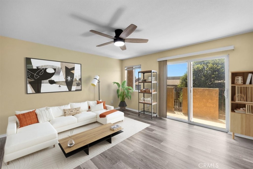 2254 Gaviota Avenue Unit: 34