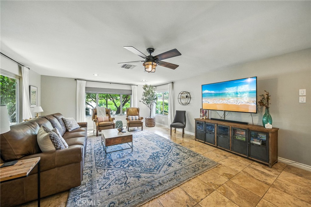 10494 Meadow Glen Way E