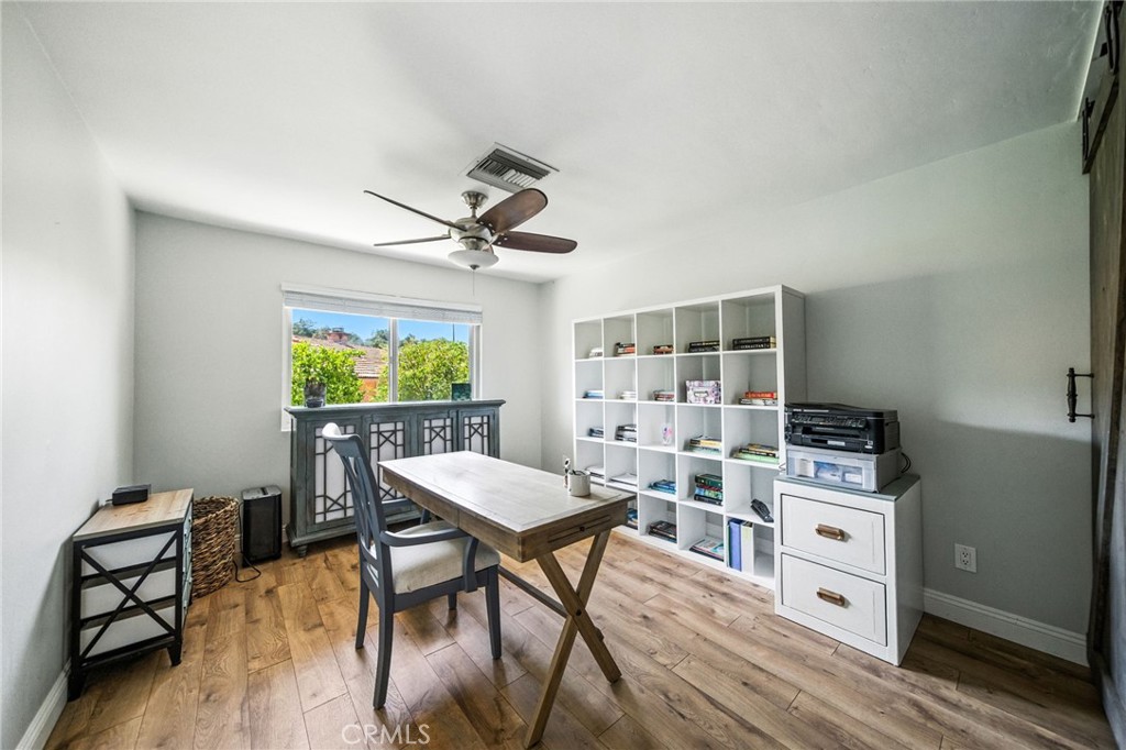 10494 Meadow Glen Way E