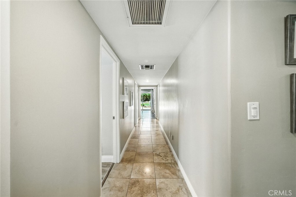 10494 Meadow Glen Way E