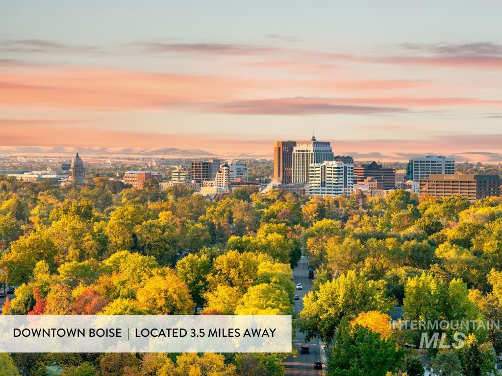 2899 E Table Rock Road