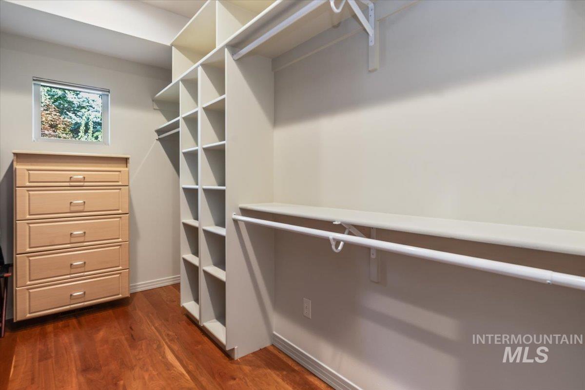 2899 E Table Rock Road