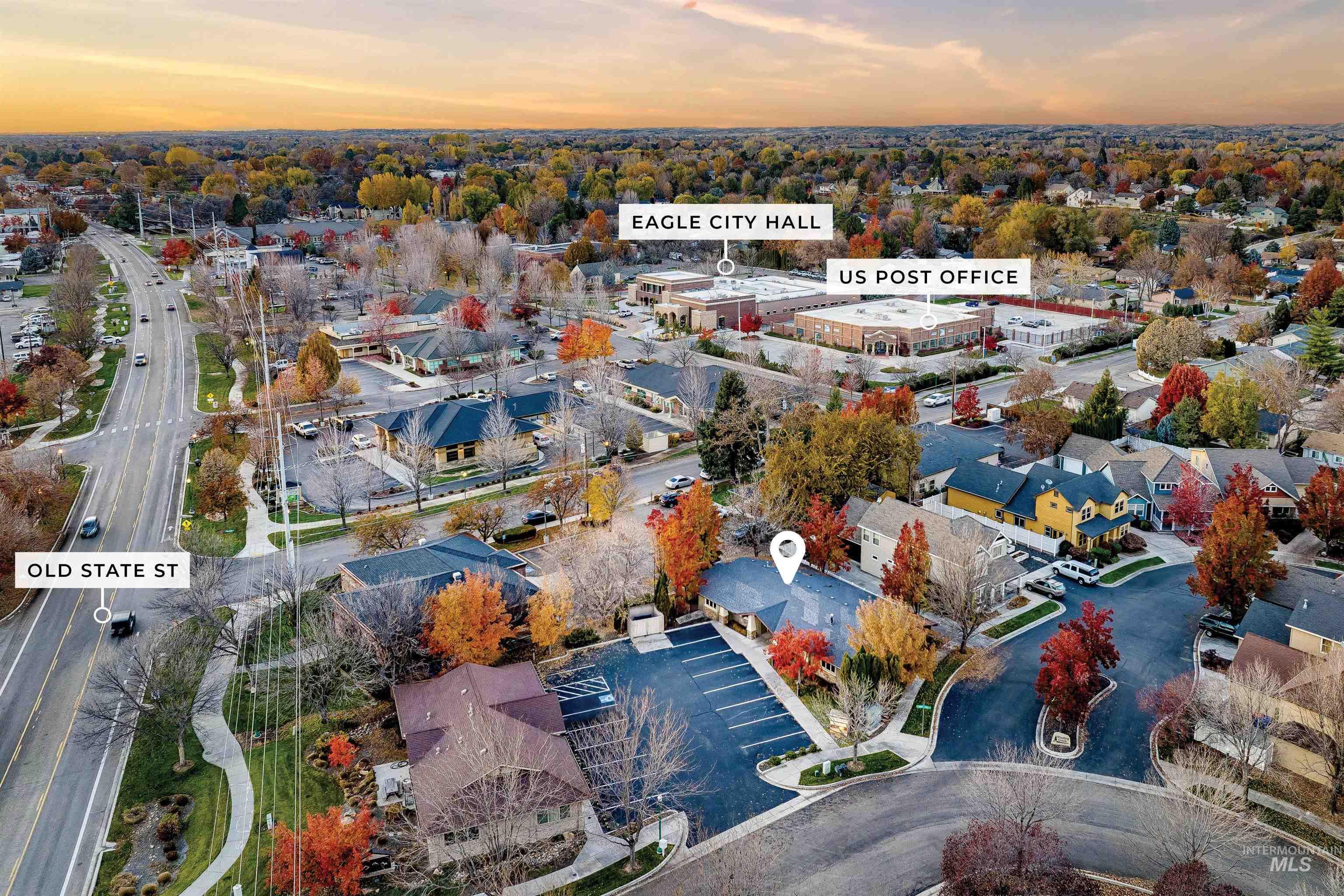 842 E Winding Creek Drive