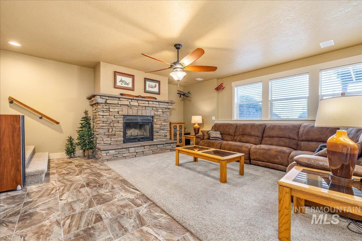 12758 W Deep Canyon Dr