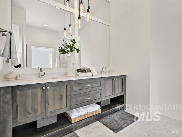 3332 W Miners Farm Drive