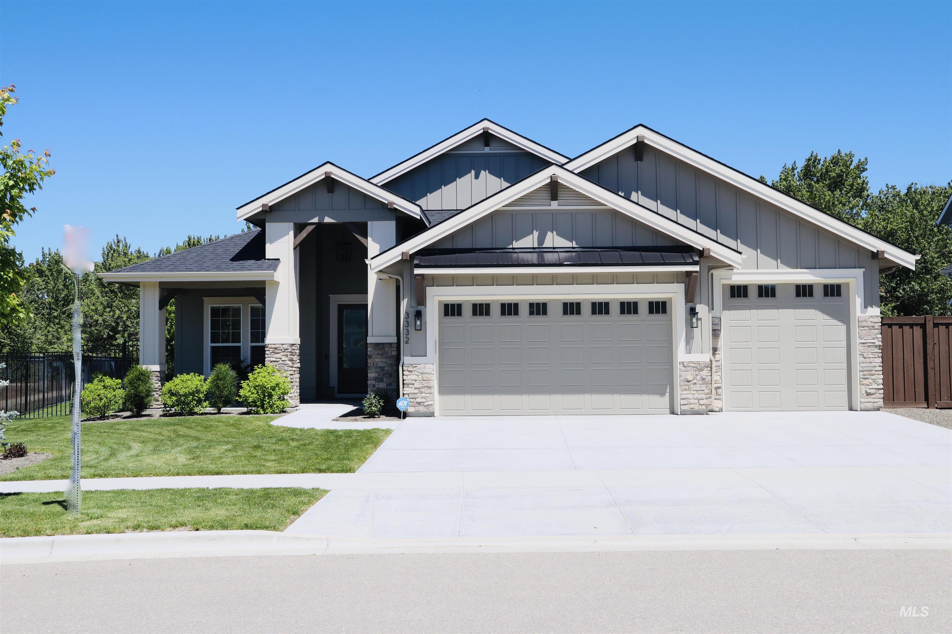 3332 W Miners Farm Drive