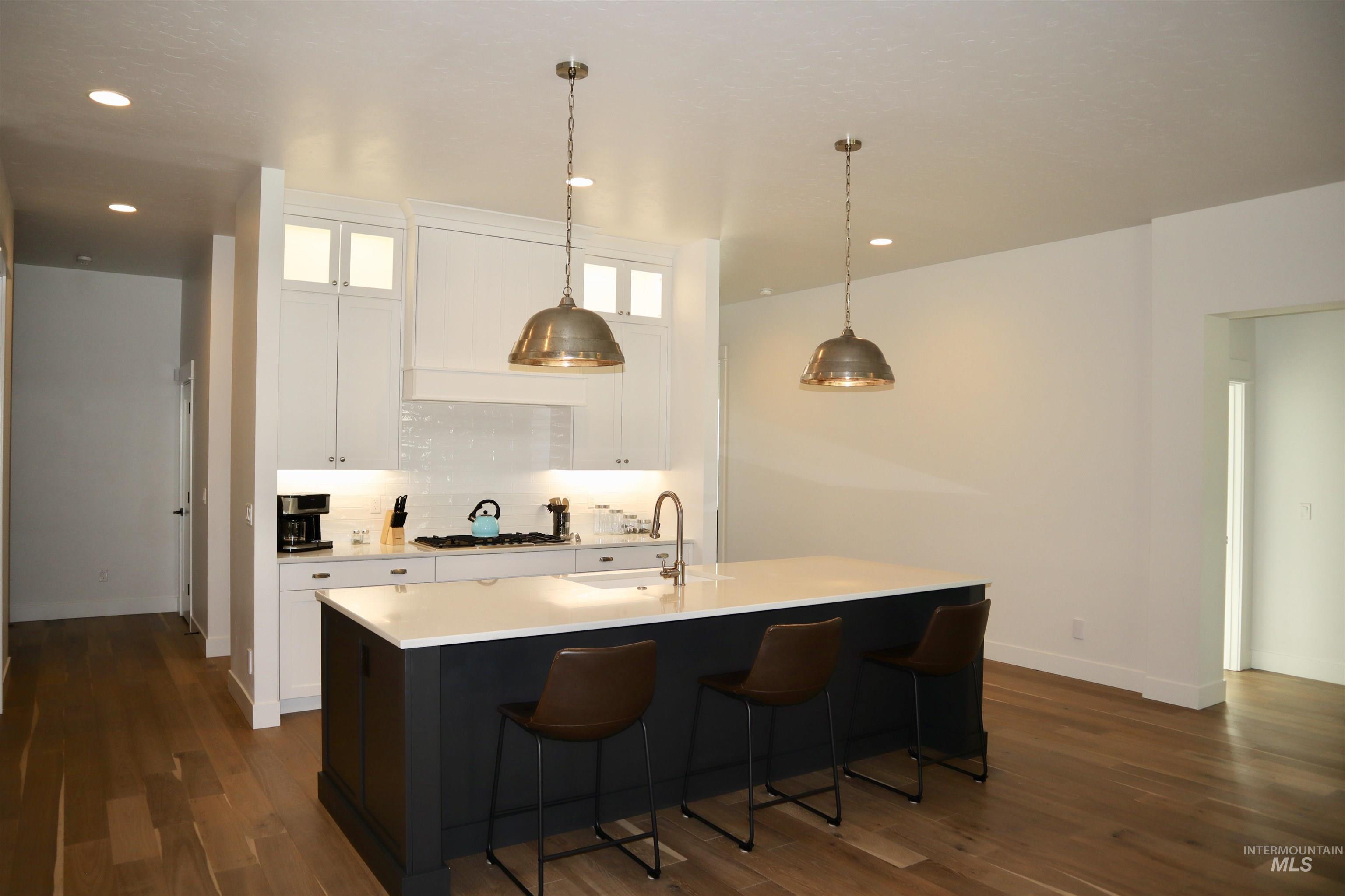 3332 W Miners Farm Drive