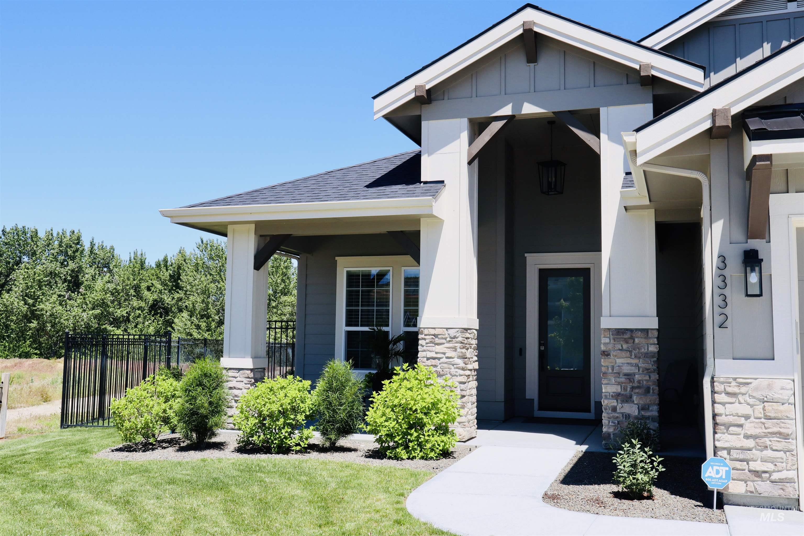 3332 W Miners Farm Drive