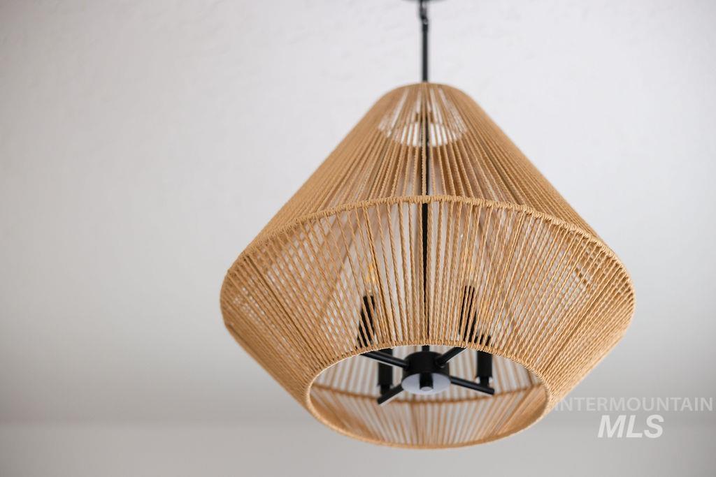 11305 N Elk Ridge Way