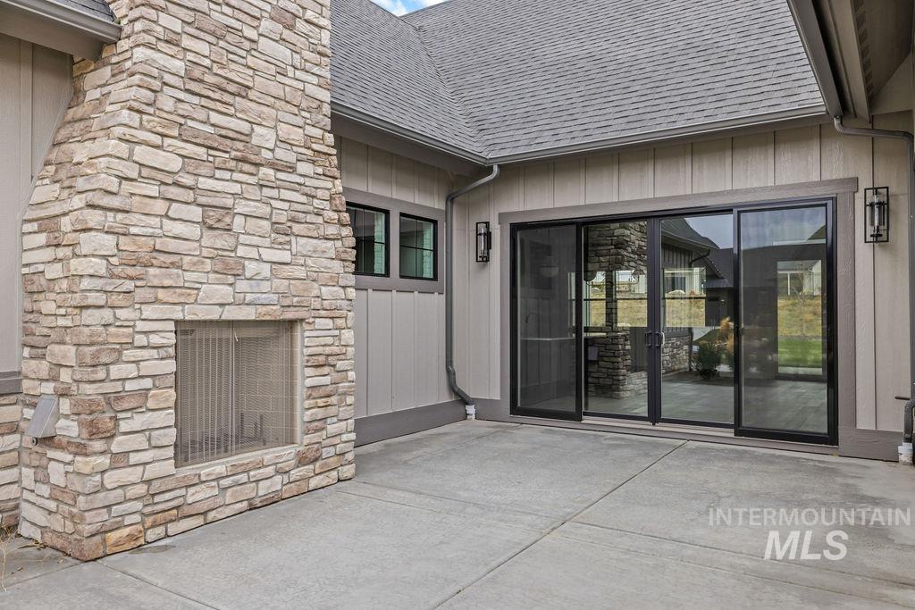 11305 N Elk Ridge Way