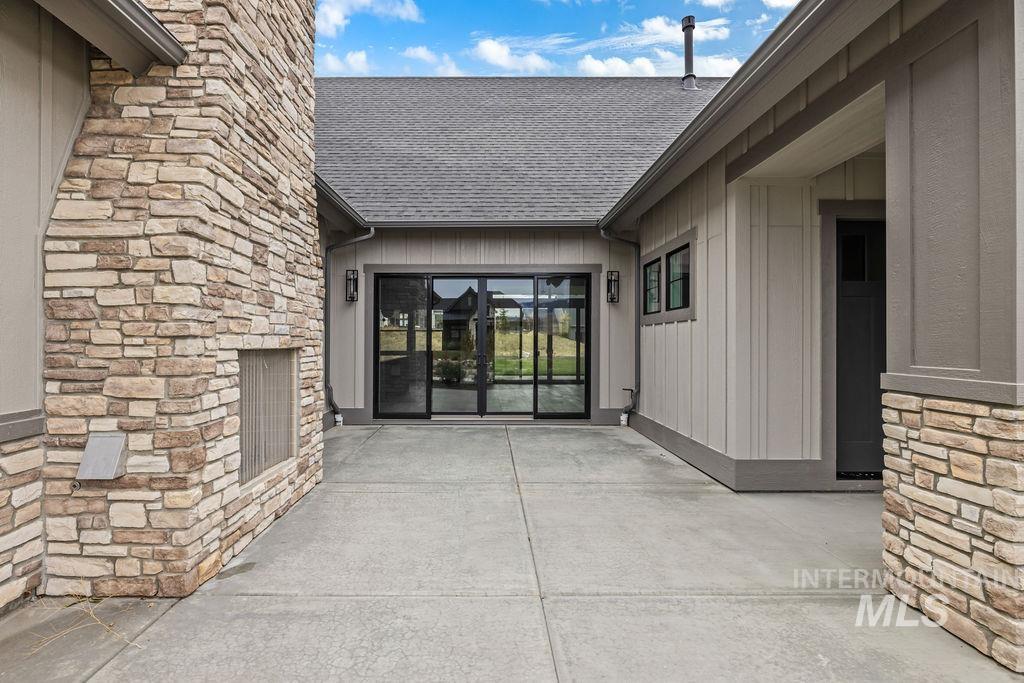 11305 N Elk Ridge Way