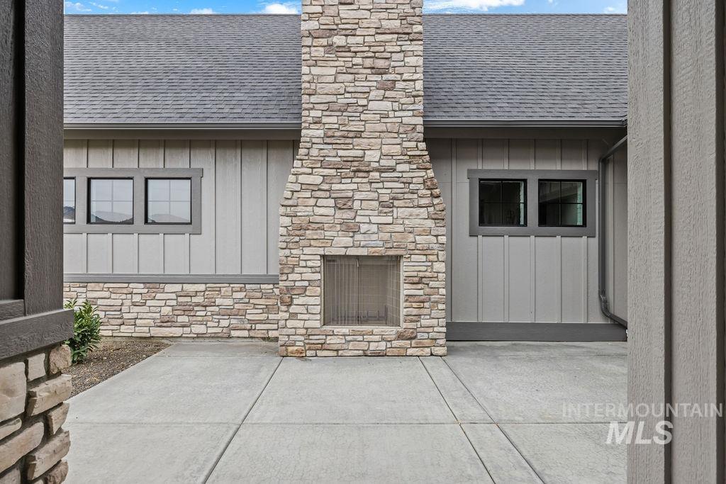 11305 N Elk Ridge Way