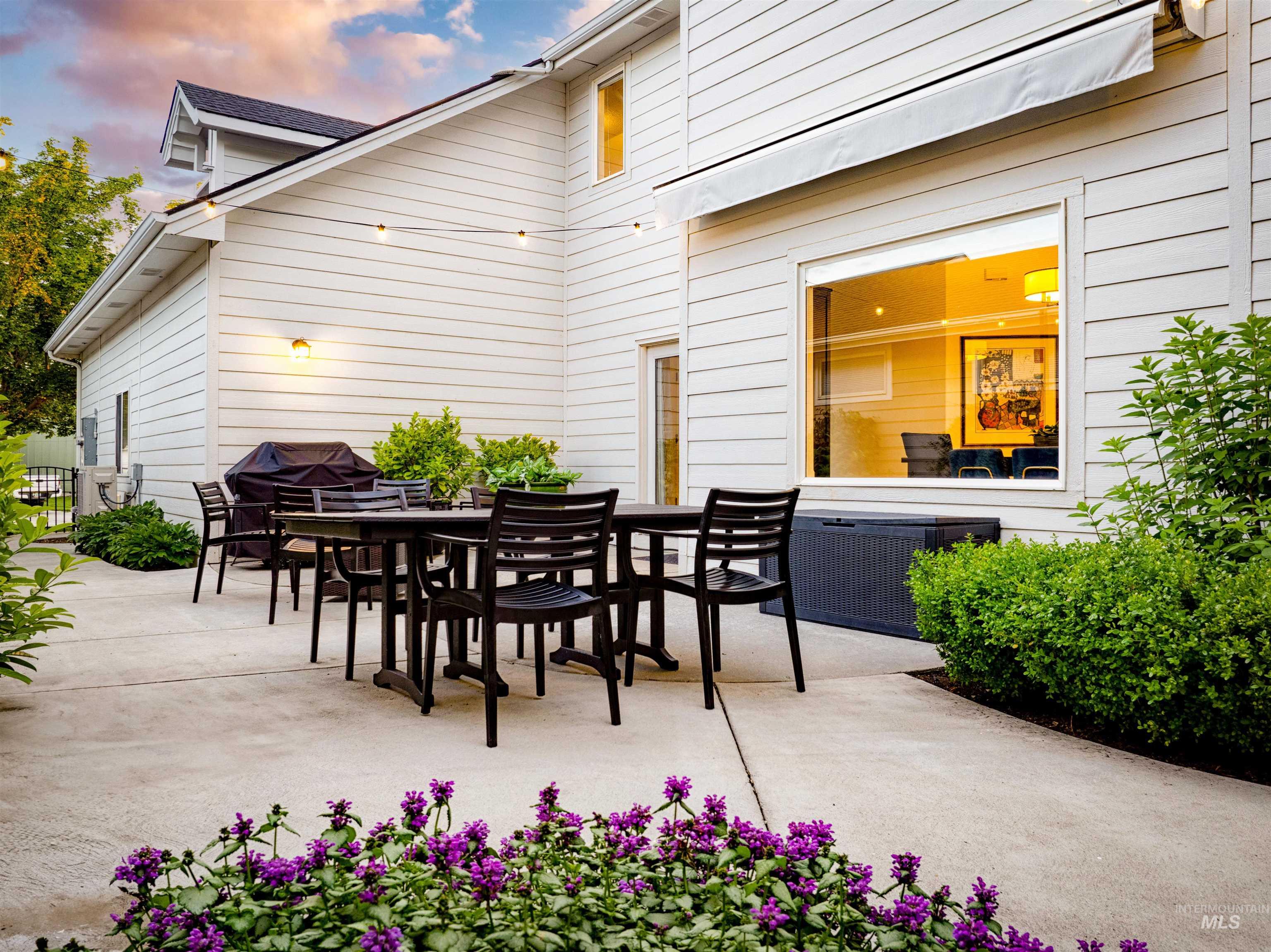 4851 E Arrow Junction Dr