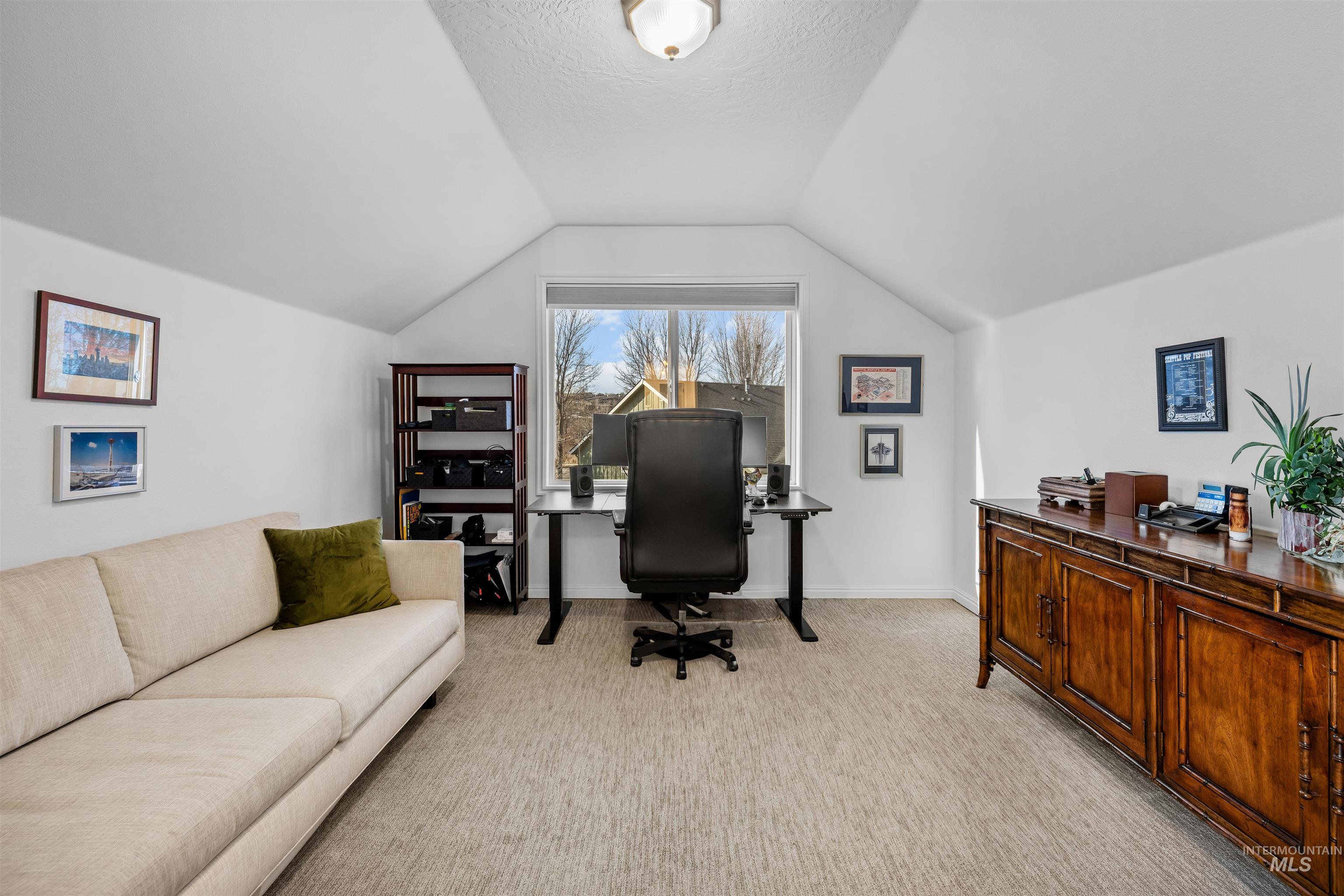 4851 E Arrow Junction Dr