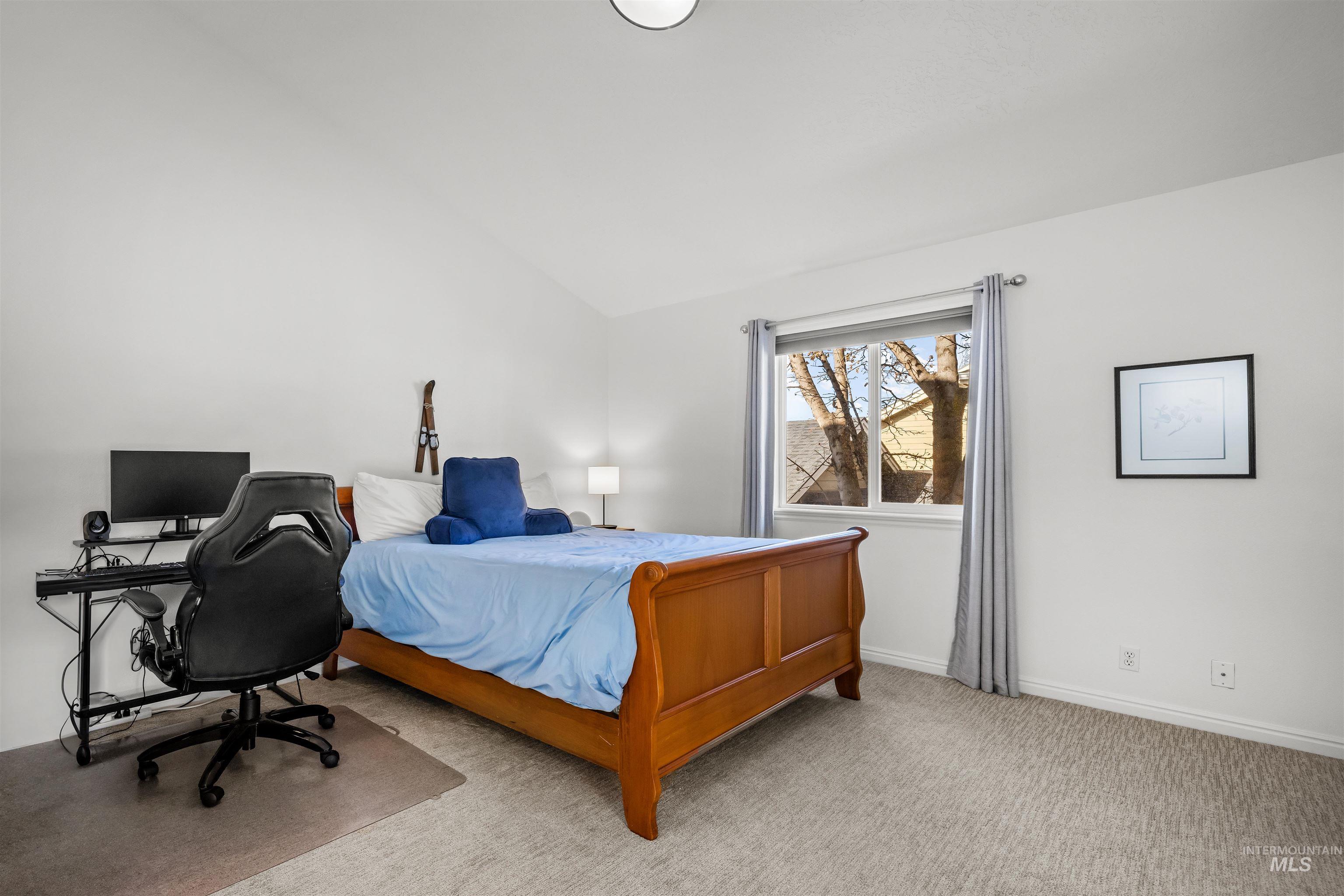 4851 E Arrow Junction Dr