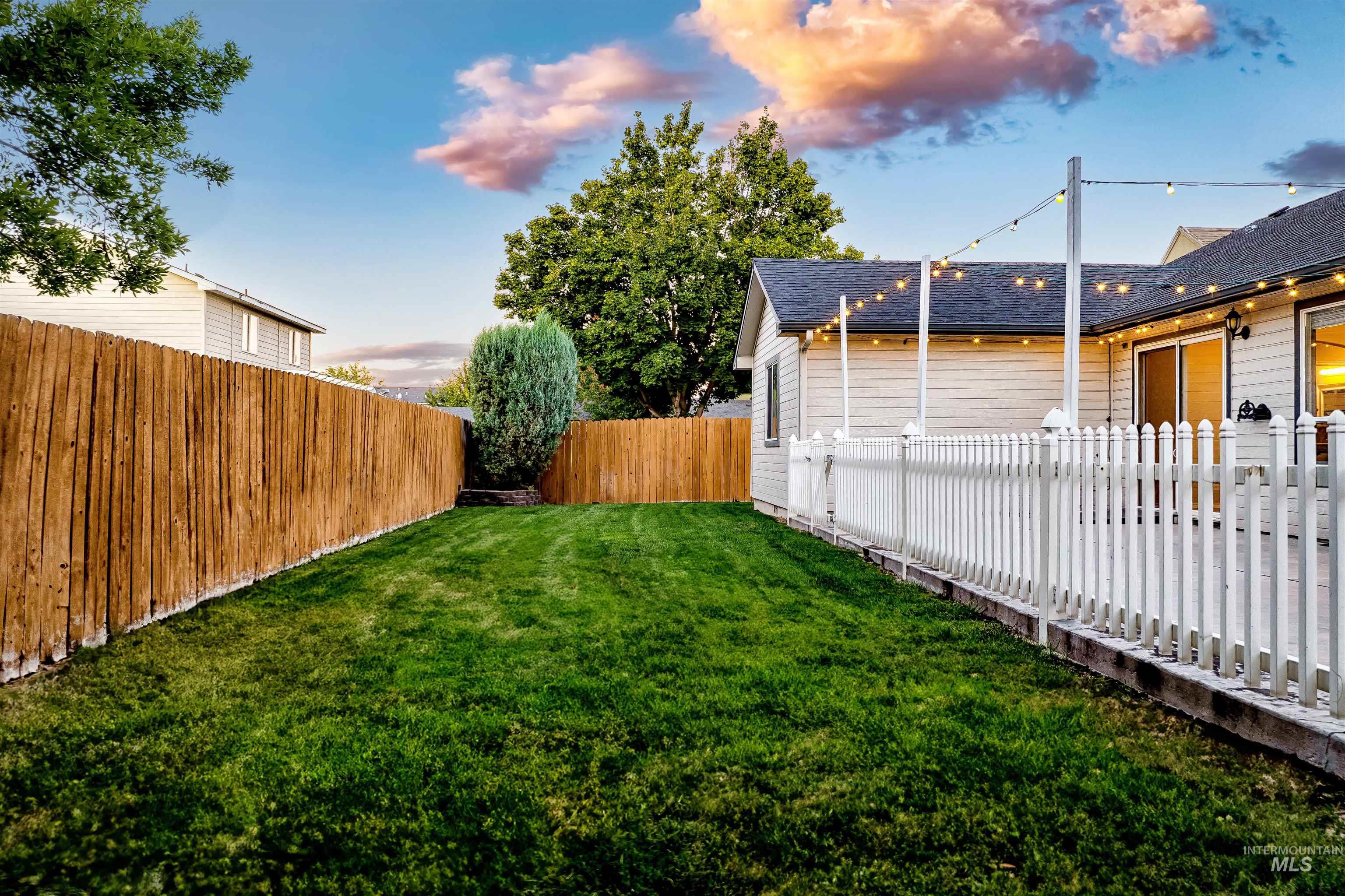 4114 Stonebridge Dr