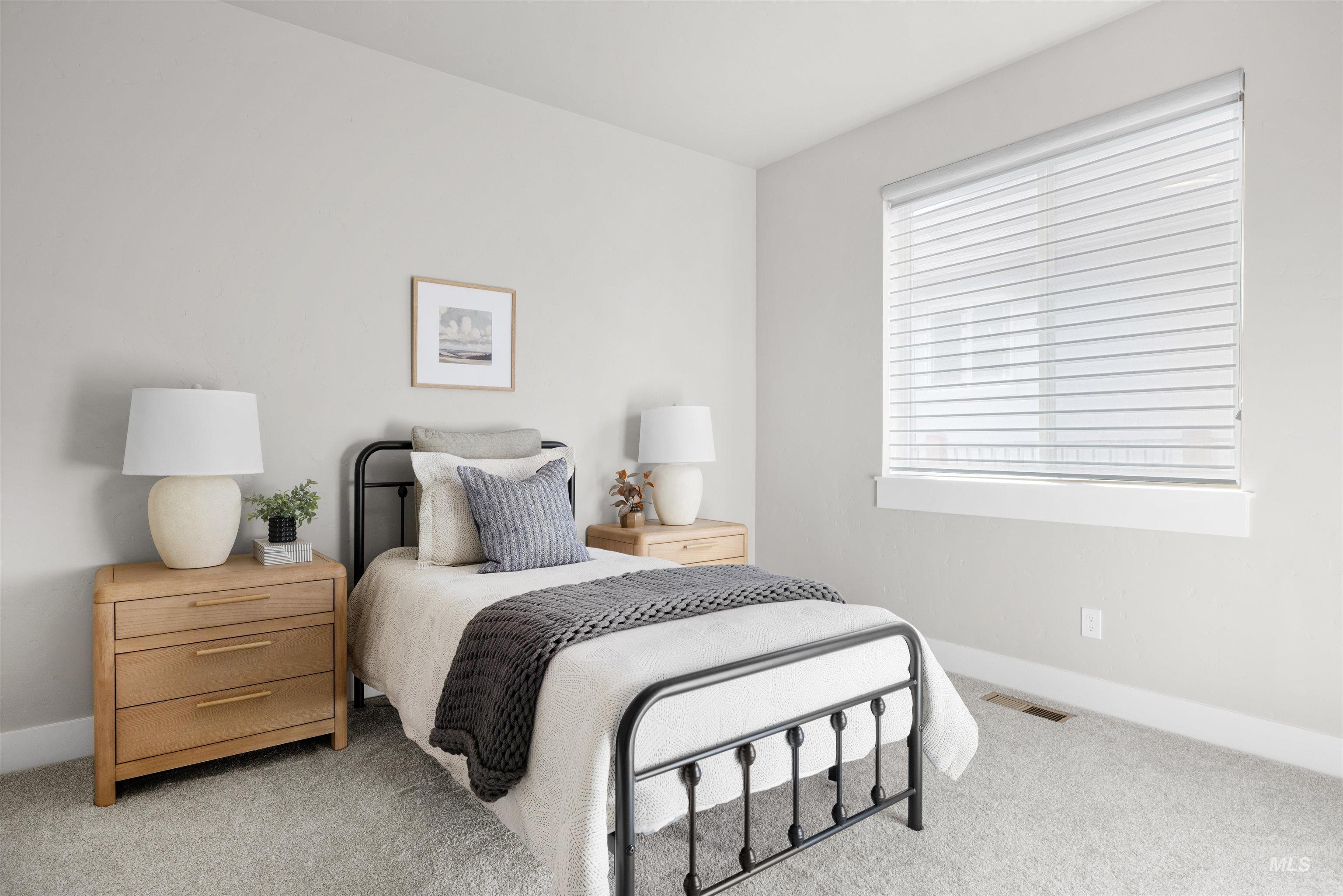 3505 W Barefoot Street