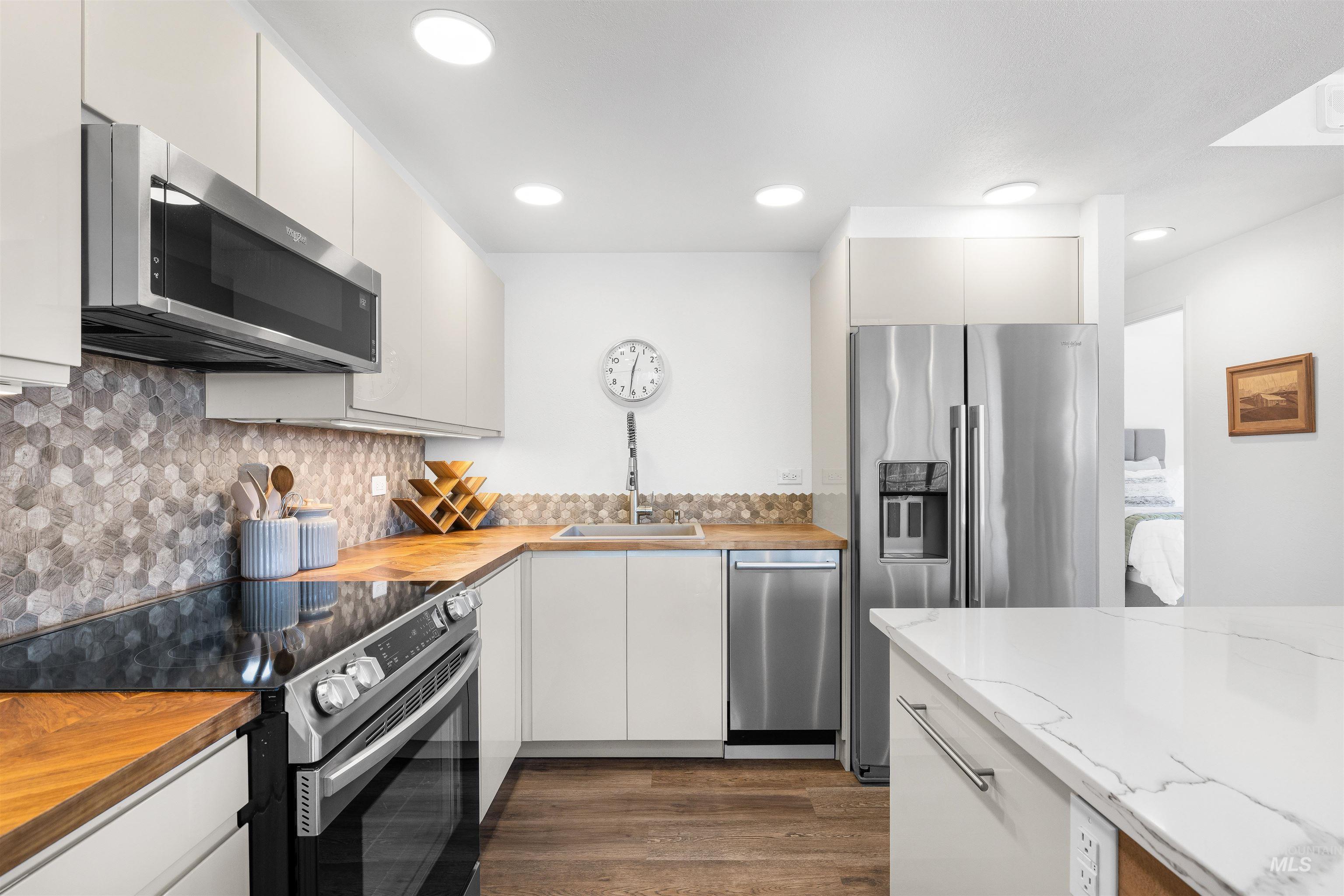 200 N 3rd Street Unit: 506