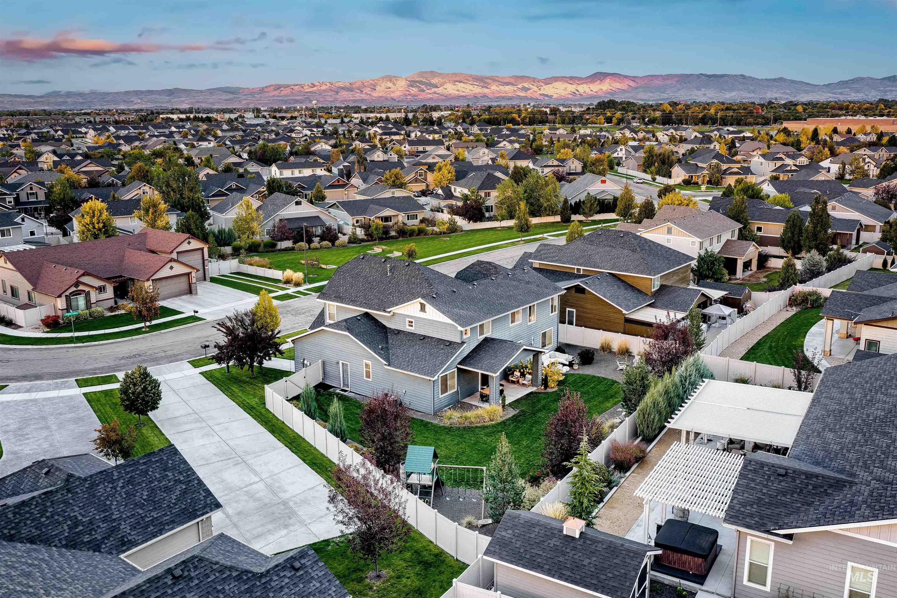 1485 W Aspen Cove Dr