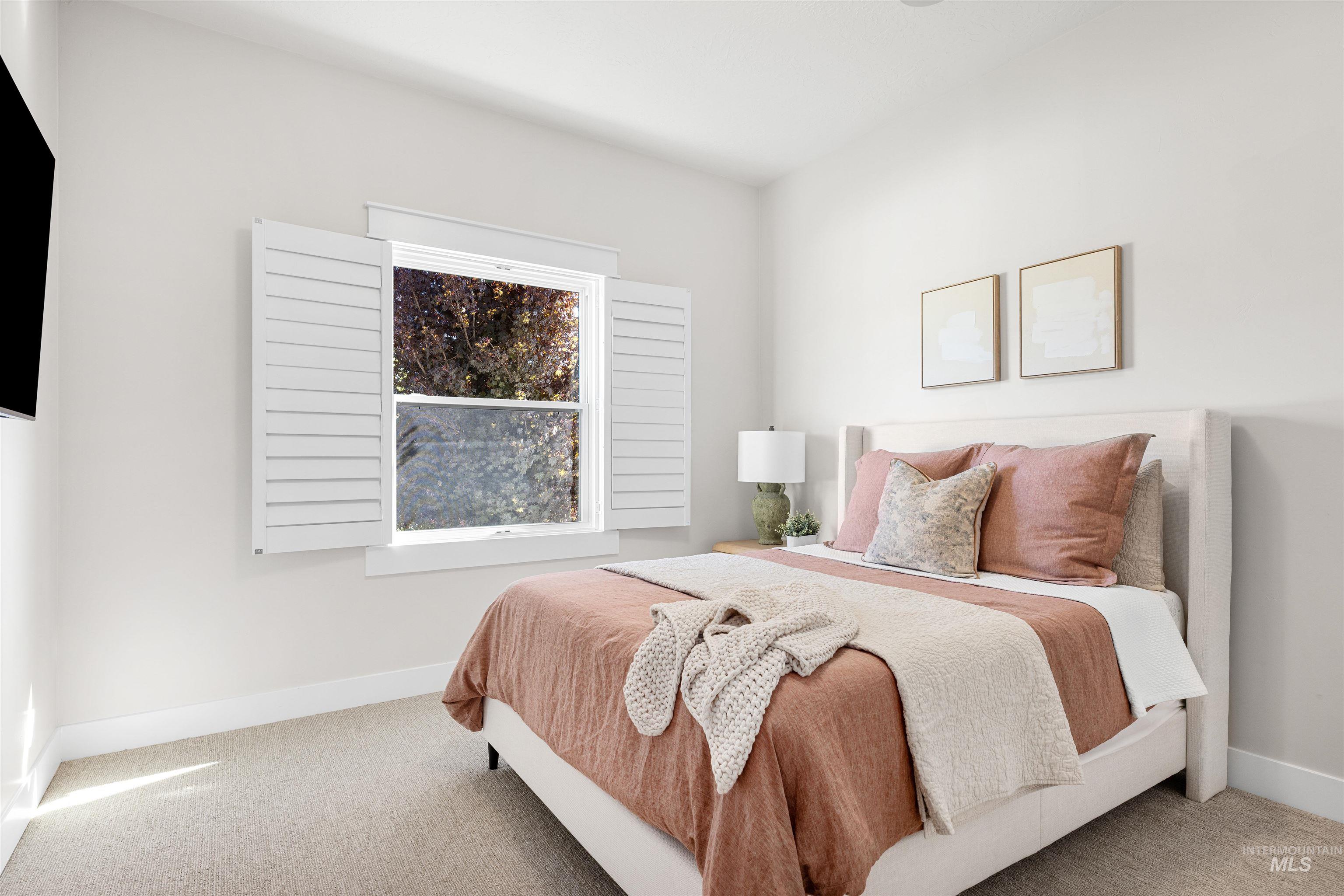 2987 W Reflection Lane