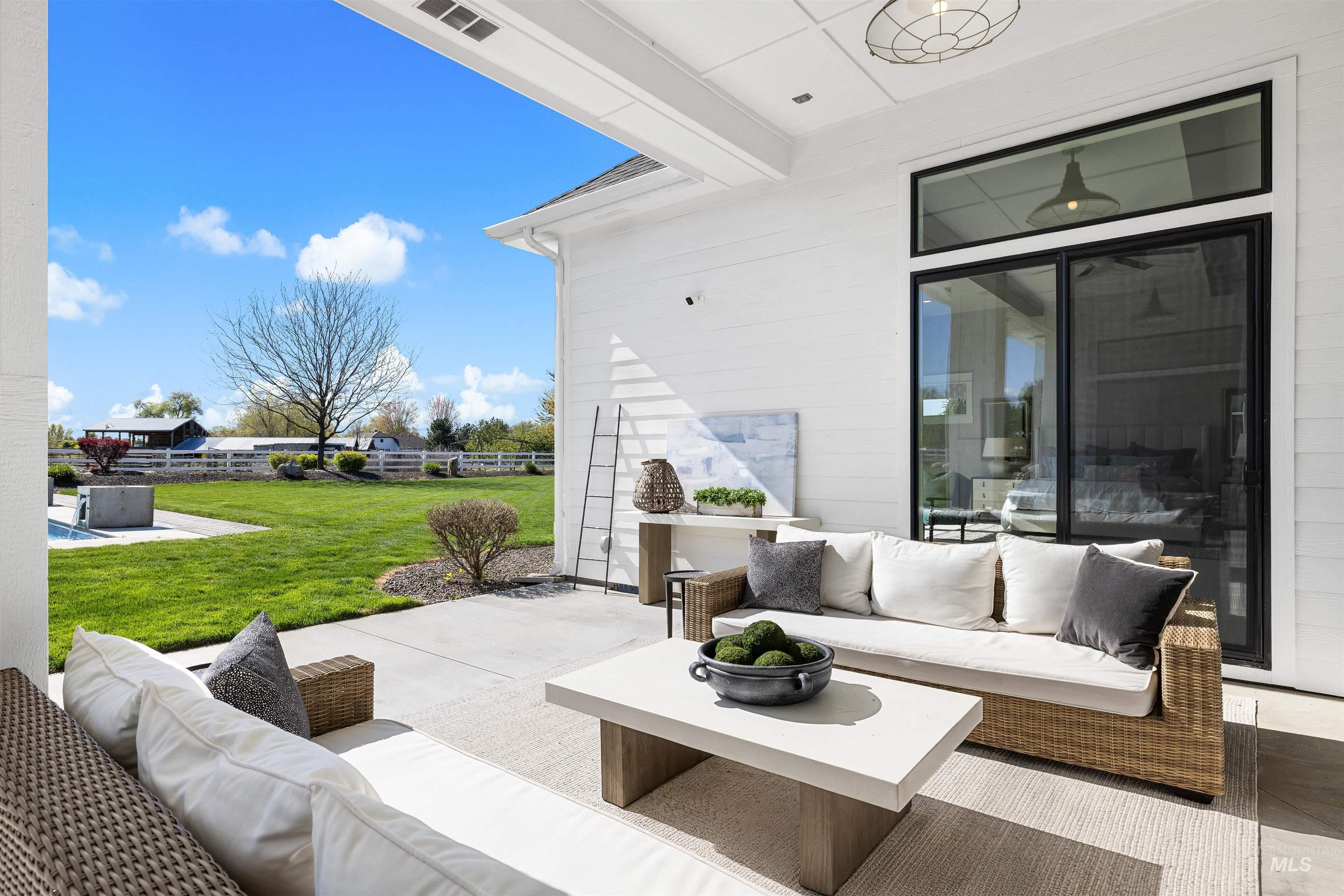 2987 W Reflection Lane