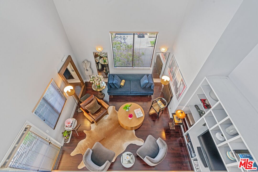 1670 MALCOLM AVE Unit: 302