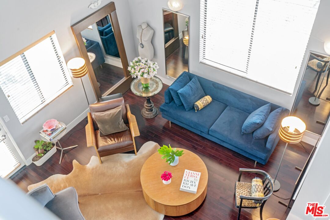 1670 MALCOLM AVE Unit: 302