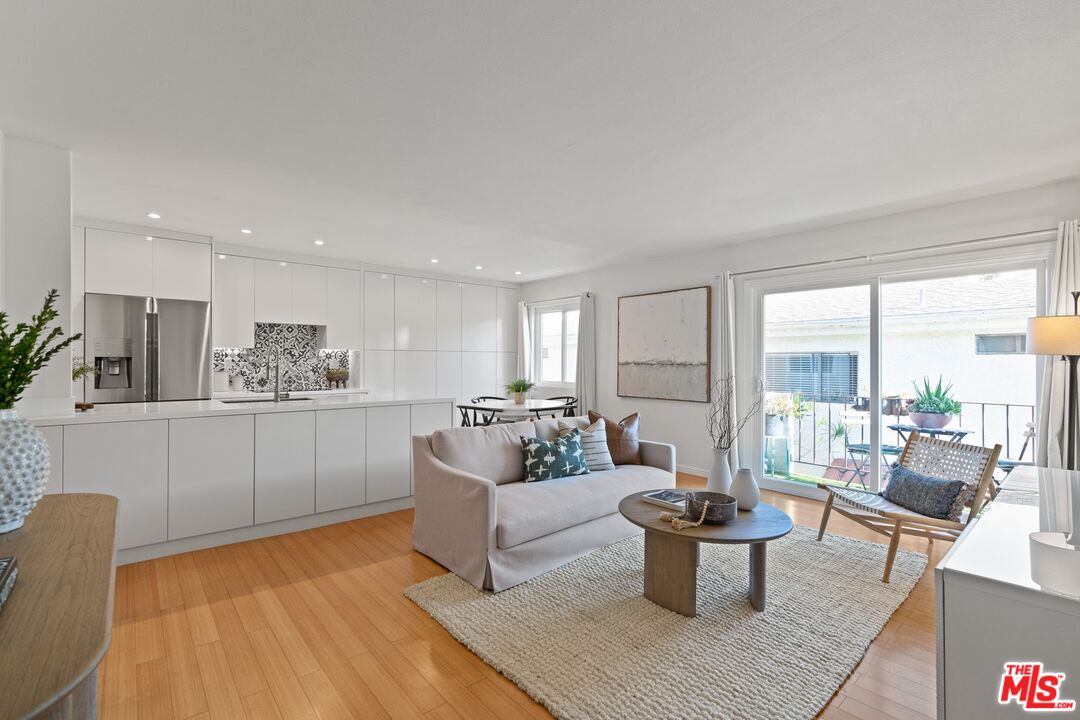 1231 Euclid St Unit: 7