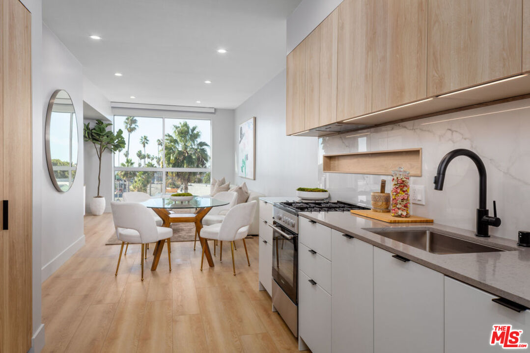 12431 Rochester Ave Unit: 408