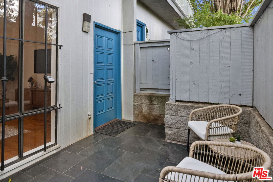 1220 Manning Ave Unit: 4