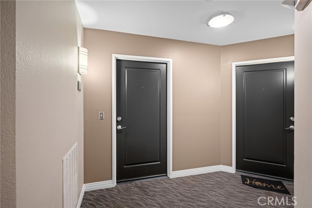 7320 Hawthorn AVE Unit: 122
