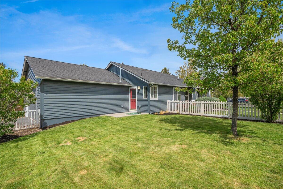 61343 Woodbury Lane